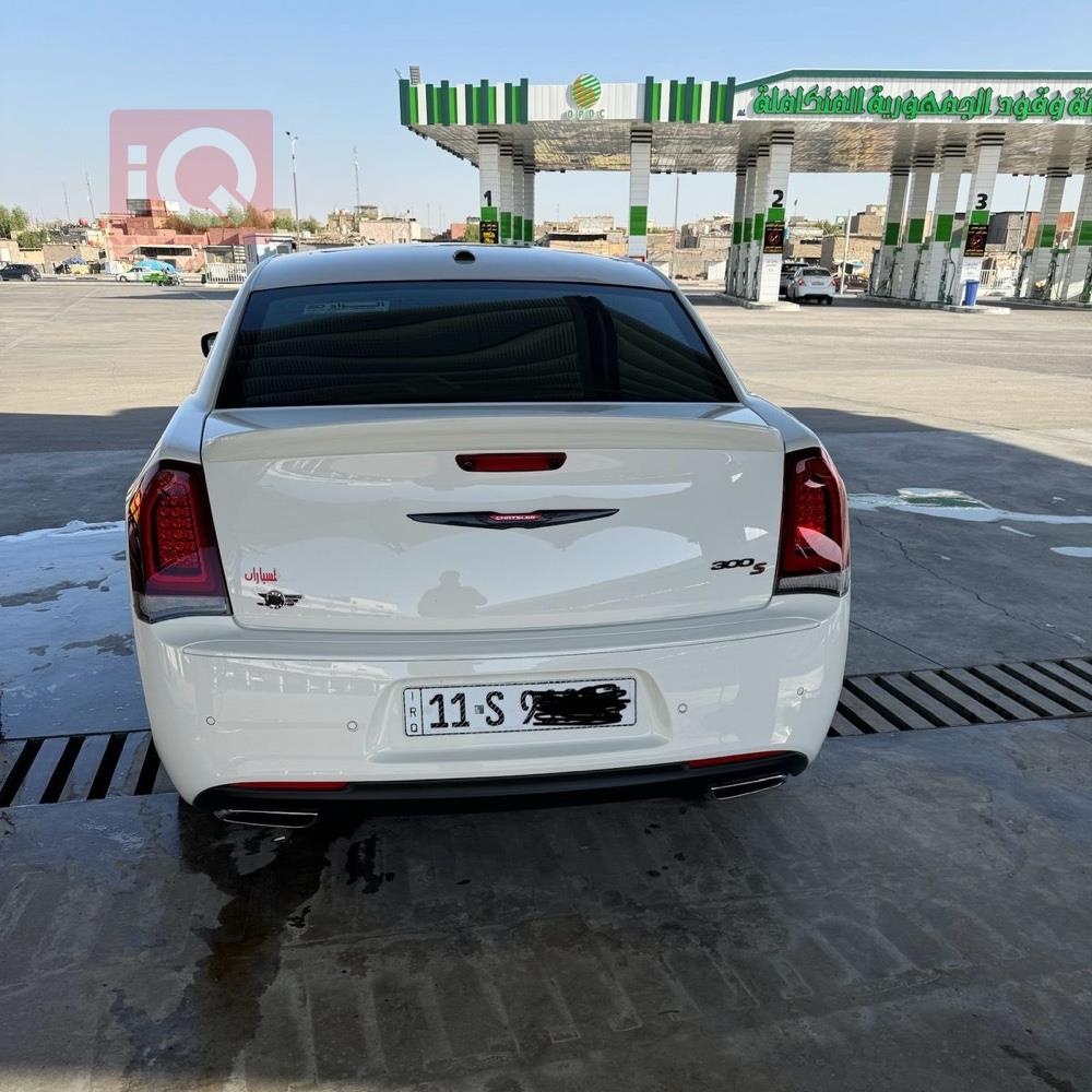 Chrysler 300